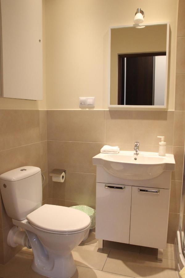 Fredry 8 Appartement Piastow Buitenkant foto