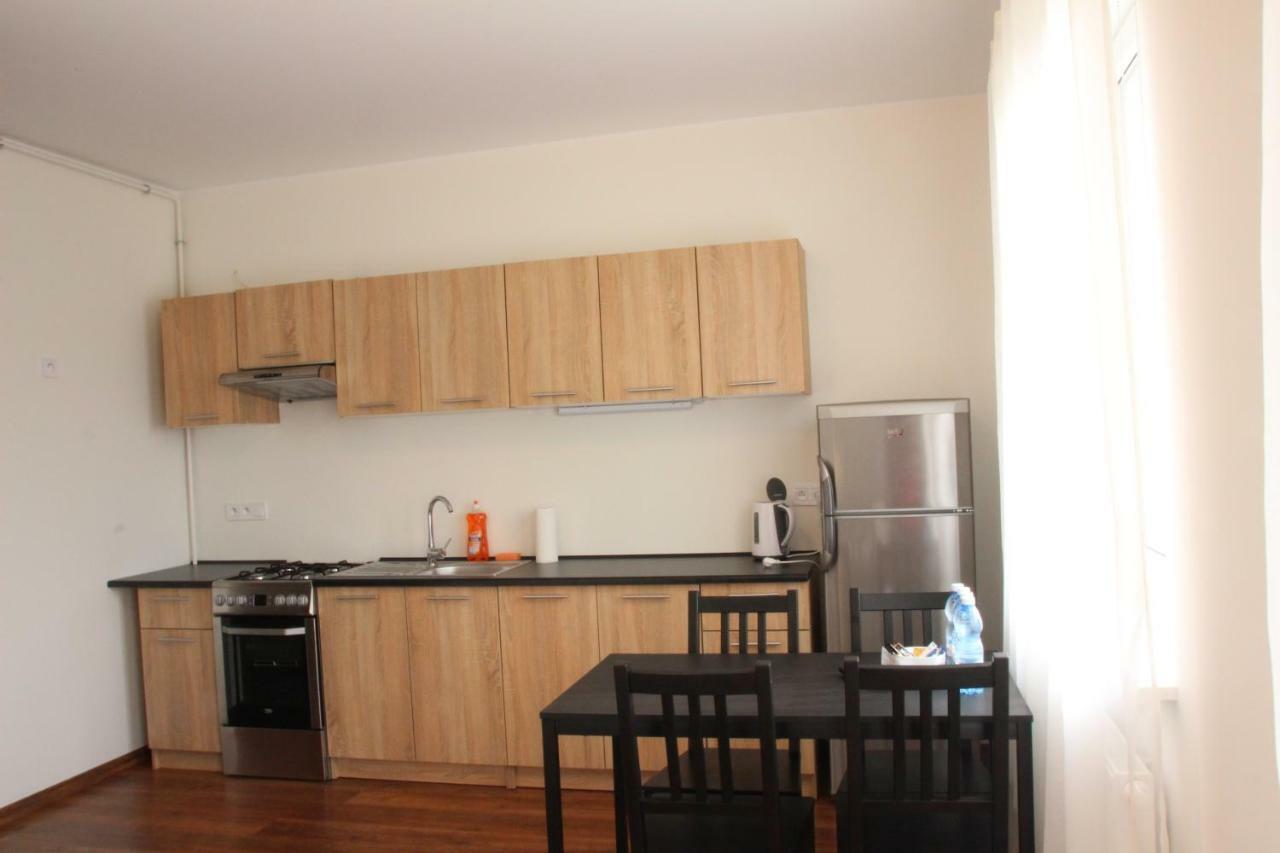 Fredry 8 Appartement Piastow Buitenkant foto